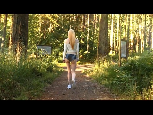 ❤️ Moaie frou beweecht stadich, net neaken video Seksfideo op fy.xxxtun.ru ☑