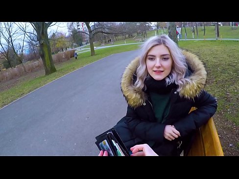 ❤️ Swallows in frjemdling syn hot cum foar jild - blowjob yn it park troch Eva Elfie Seksfideo op fy.xxxtun.ru ☑